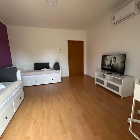 Kix Apartmán