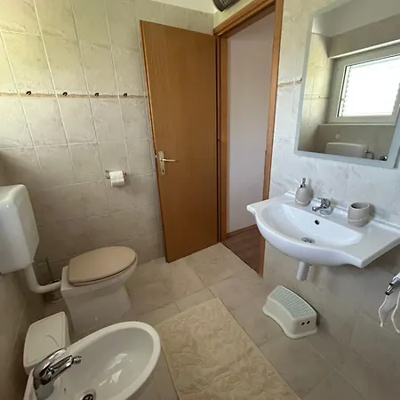 Apartament Kix Rab Town
